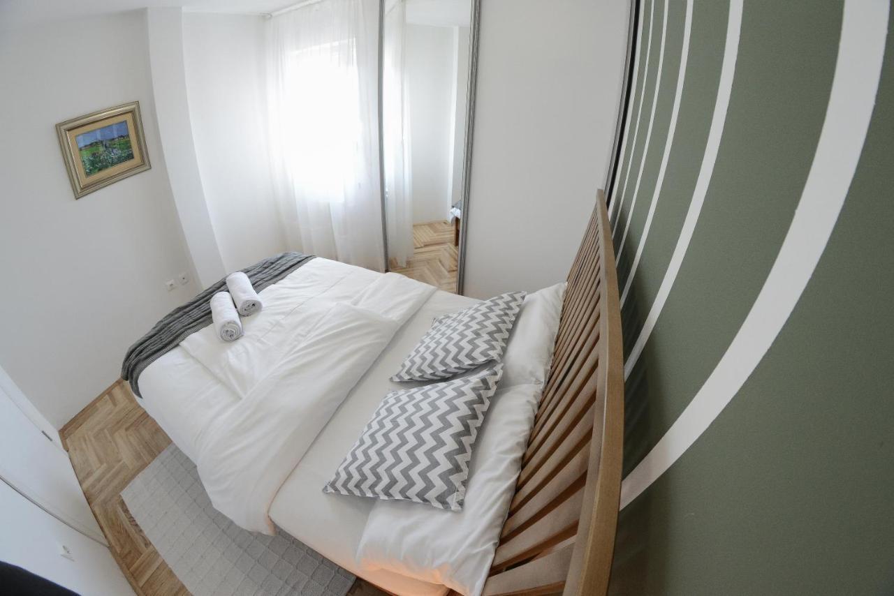 Apartment Dobraya Grey نوفي ساد المظهر الخارجي الصورة